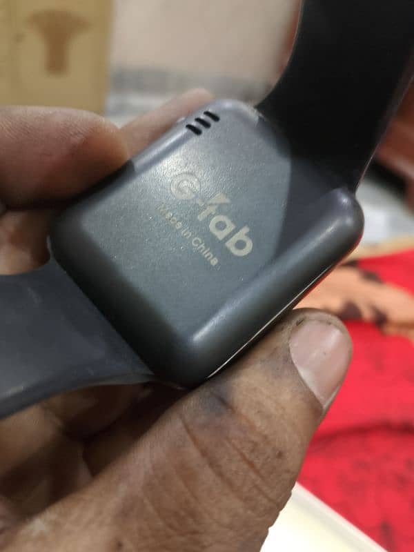 g tab hero 101 smart watch 1