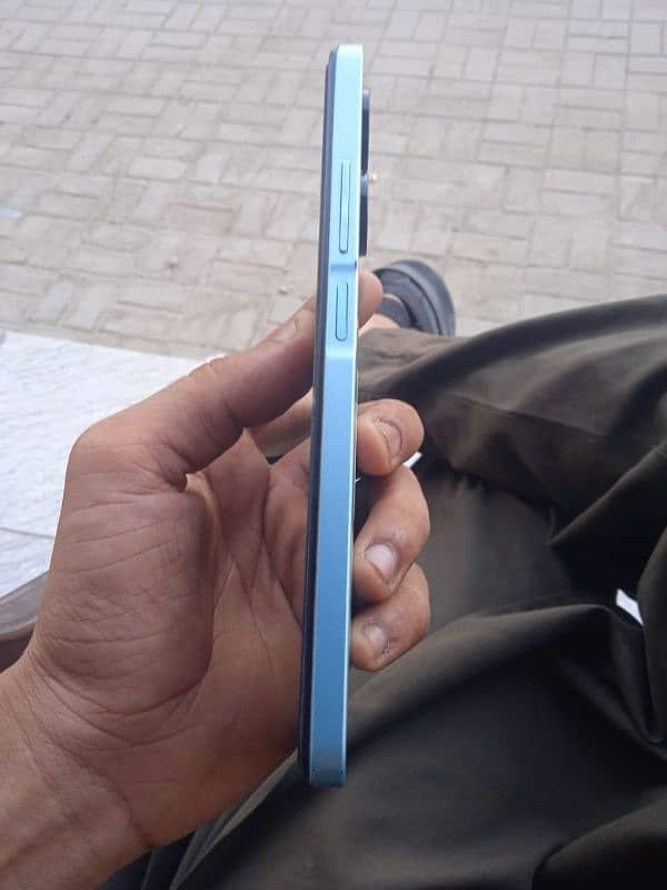infinix hot 30 8gb . 128 4