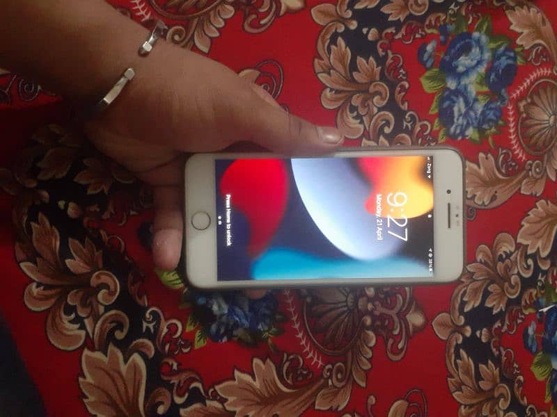 iPhone 7 plus 1