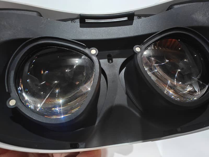 Oculus Quest 2 VR – 128GB – Excellent Condition 1