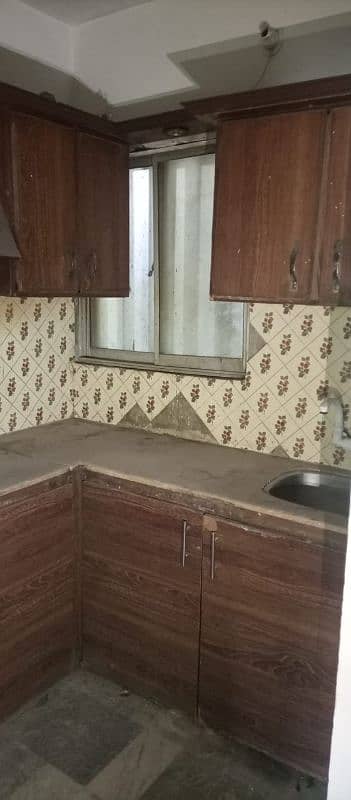 2 Bed lounge flat in block 13 gulistan e jauhar 0