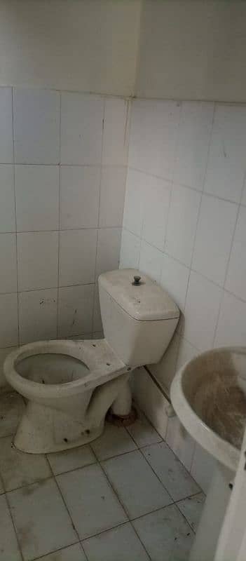 2 Bed lounge flat in block 13 gulistan e jauhar 6
