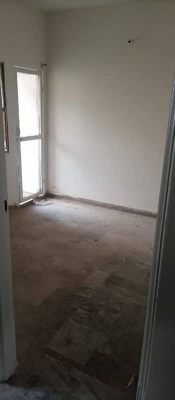 2 Bed lounge flat in block 13 gulistan e jauhar 10