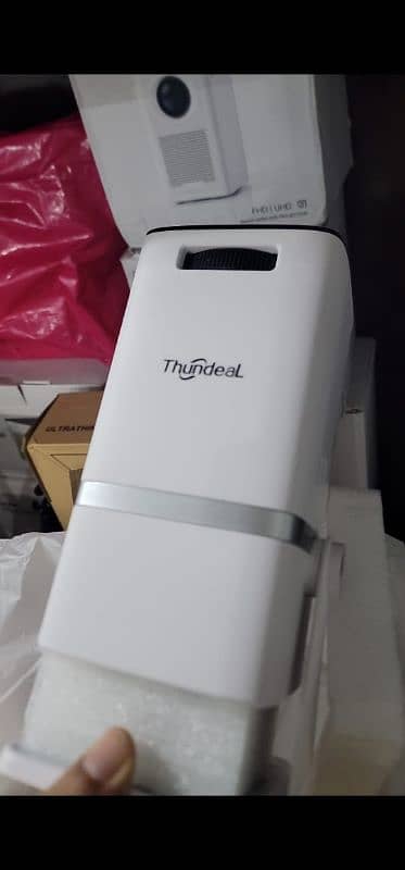 Hd projector 4k multimedia projector | Mini Projector screen 4K 11