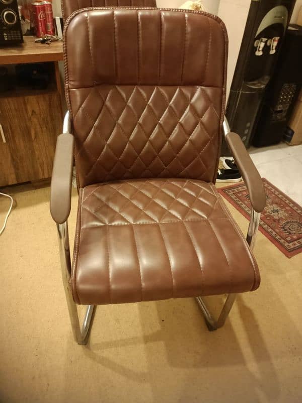 4 chair only 0