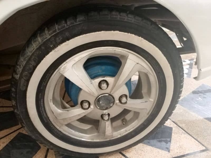 Suzuki Mehran VXR 2011 1
