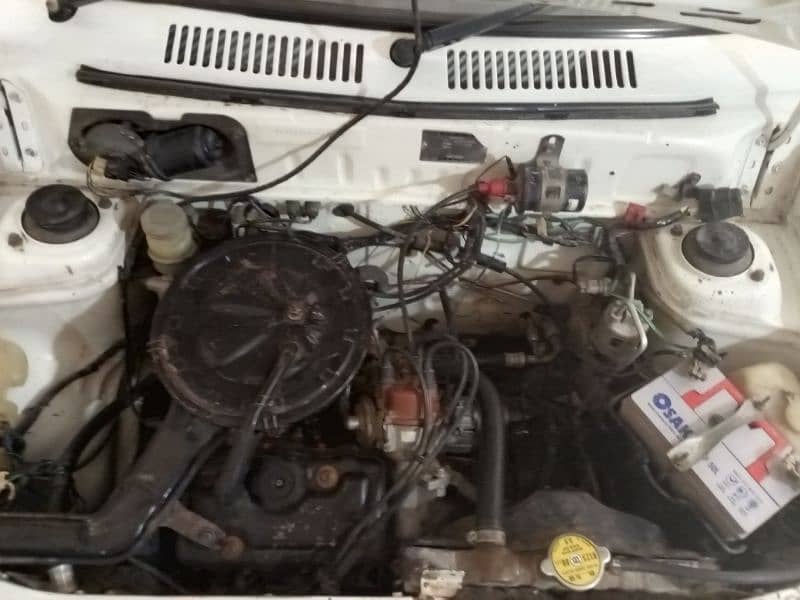 Suzuki Mehran VXR 2011 3