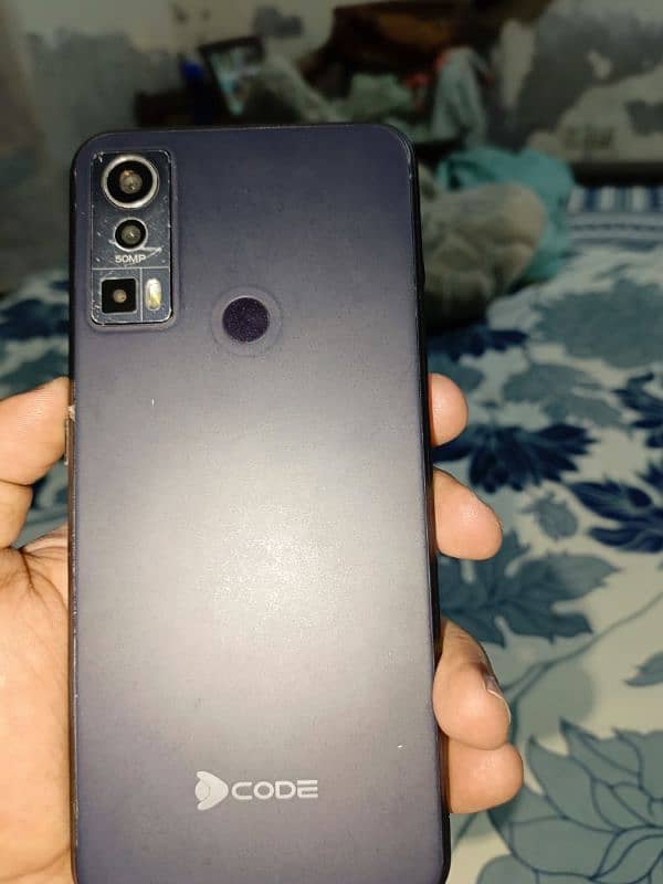DCODE Bold 2 2