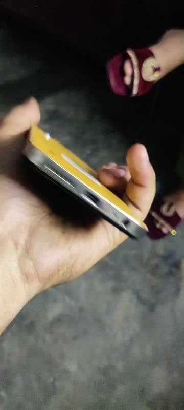 spark X neo 7 ultra:: 6/128 GB condition 10/10 3