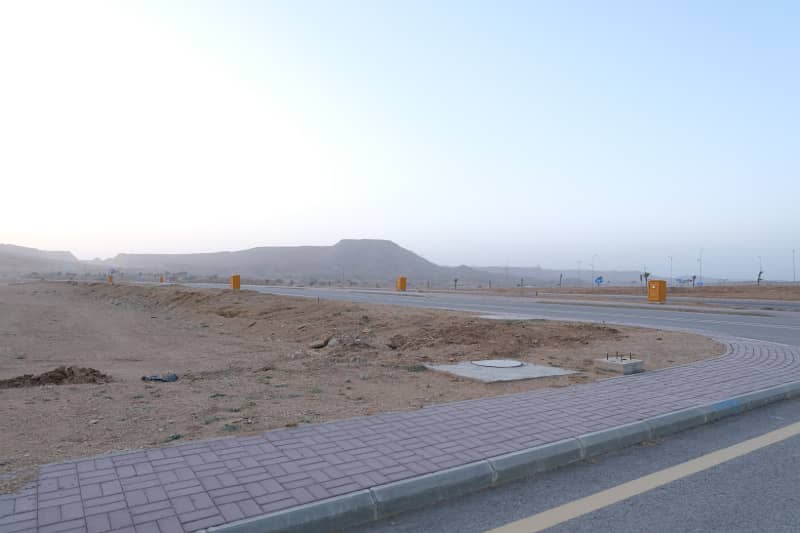 Prime Residential Plot for Sale in Precinct 40, Bahria Town Karachi 250 Sq Yd with Allotment 4