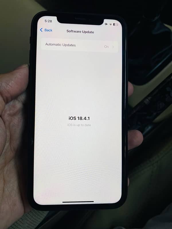 iPhone XR 64GB Black – 10/10 Condition For Sale 7