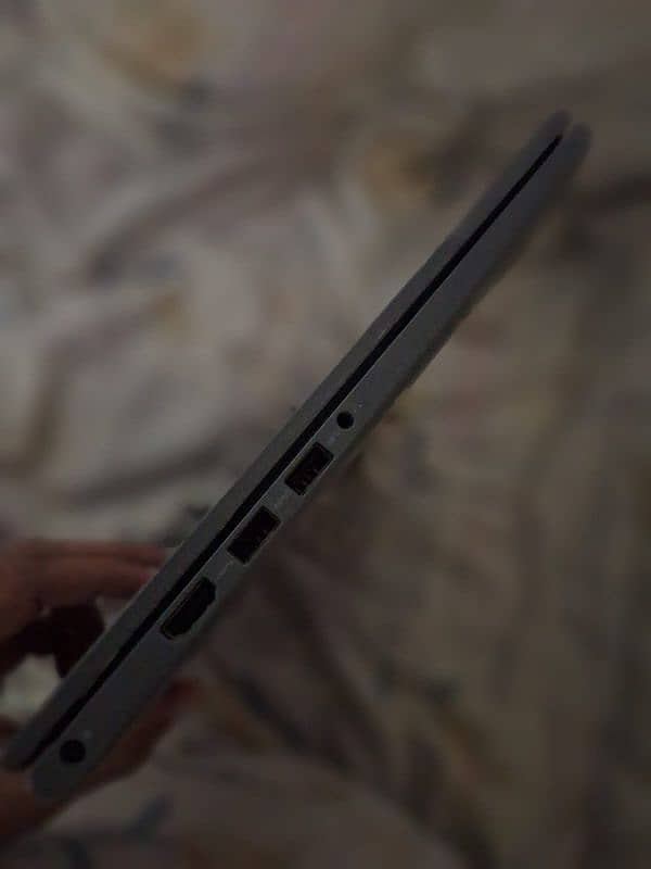 dell laptop i5 6th gen touch and type 5