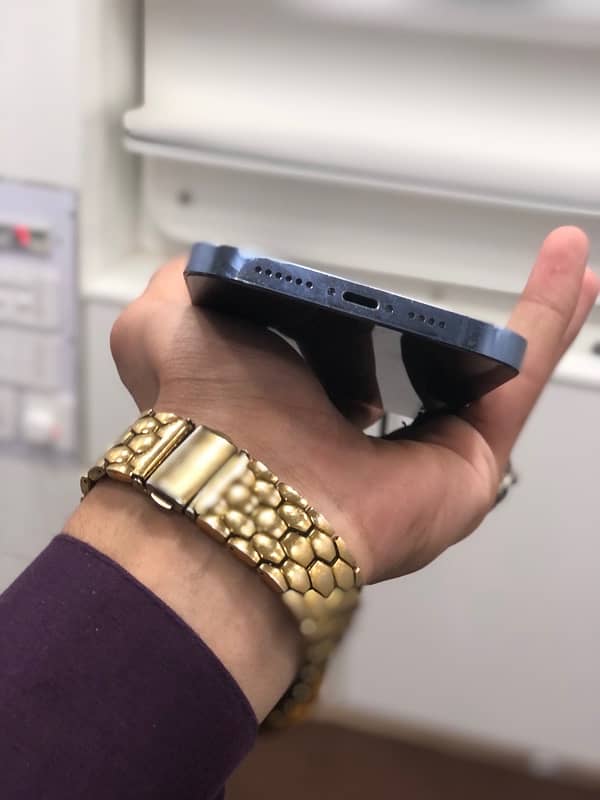 iphone 13 pro max. . jv non active…256gb…85battry htlh 4