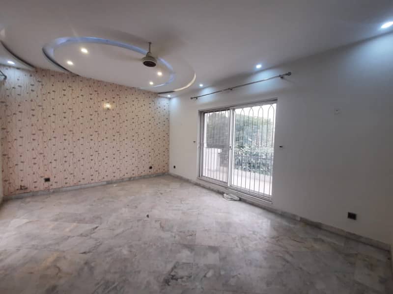 1 Kanal Upper Portion for Rent in DHA Phase 3 3 Beds with Separate Entrance! 1