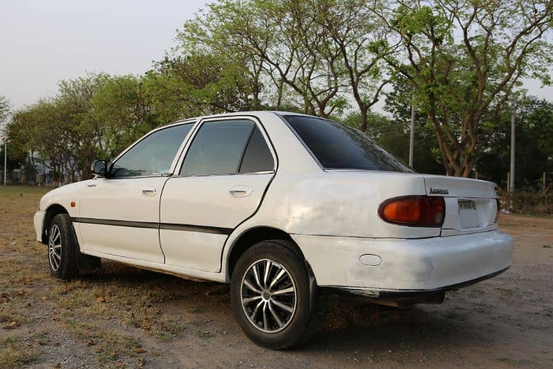 Mitsubishi Lancer 1993 | BEST SEDAN FOR HOME USE. 5