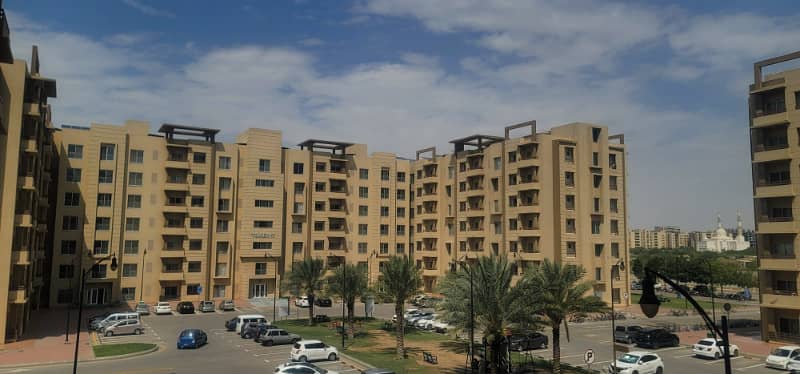 On 1 Year Easy Installment READY To Move 955sq ft 2Bed Lounge Flat FOR SALE Apartment with AMAZING VIEW. 2KM from MAIN GATE of BTK\ 0