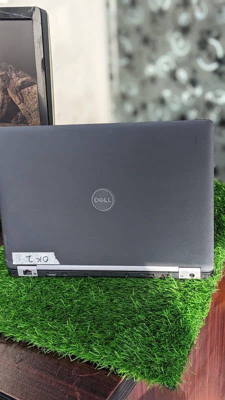 Dell latitude E7470 core i5 6th gen 1