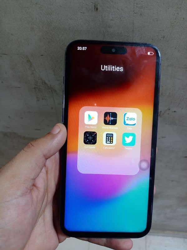 iPhone 15 Pro Max 7