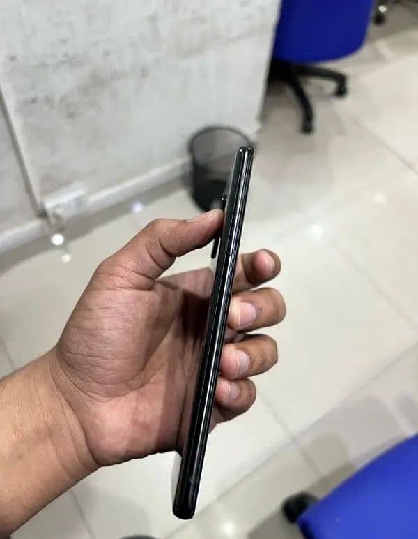 OnePlus 8. . 8. . 128. . . exchange possible 3