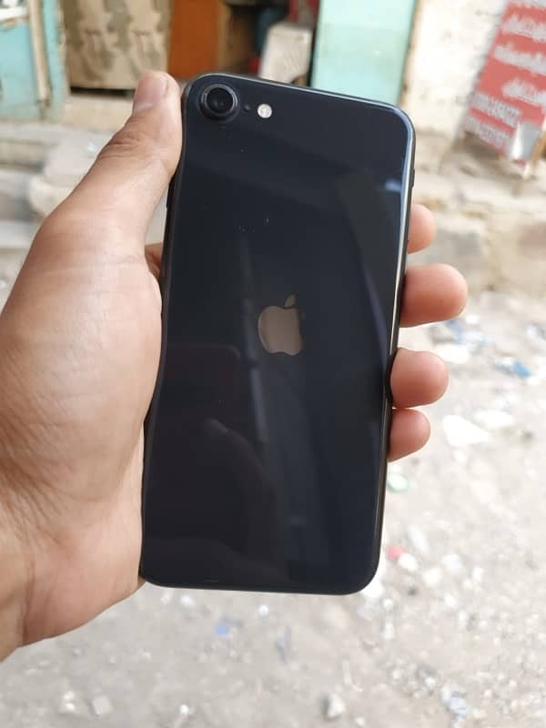 iPhone se 2020 64GB jv lla model 7