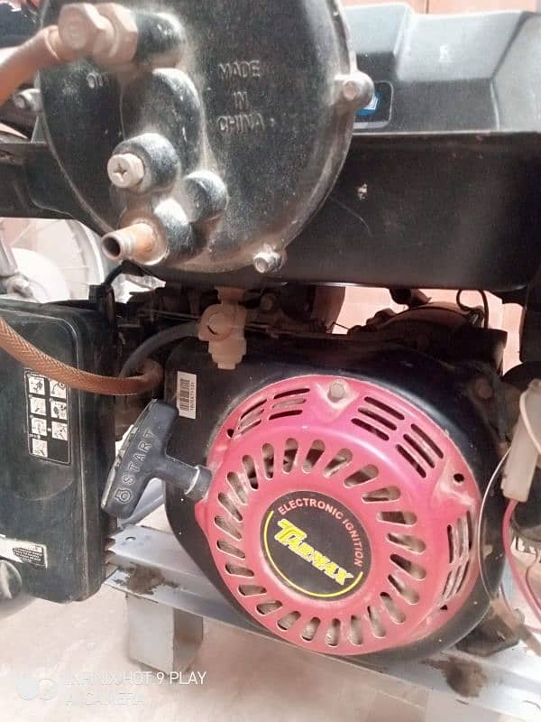 Generator 8