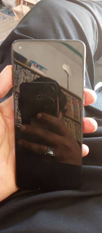 one plus 9 5 g . . 03. . . . 42. . ///1/0/0/0/2/4/0/. . . 6