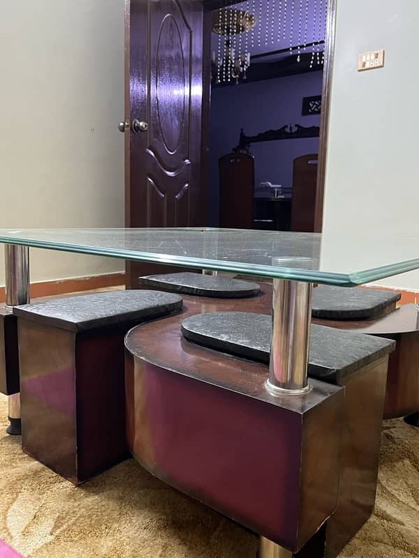 center table and sethi 2