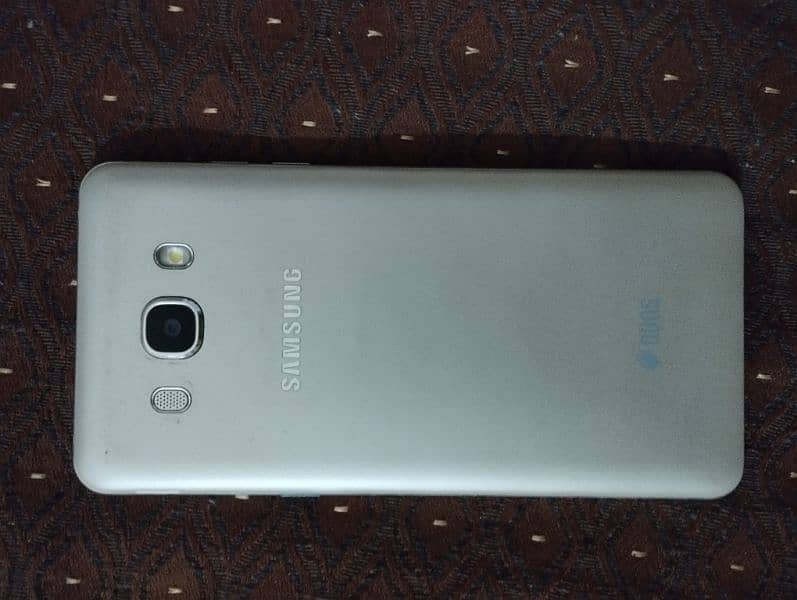 Samsung Galaxy j5 5