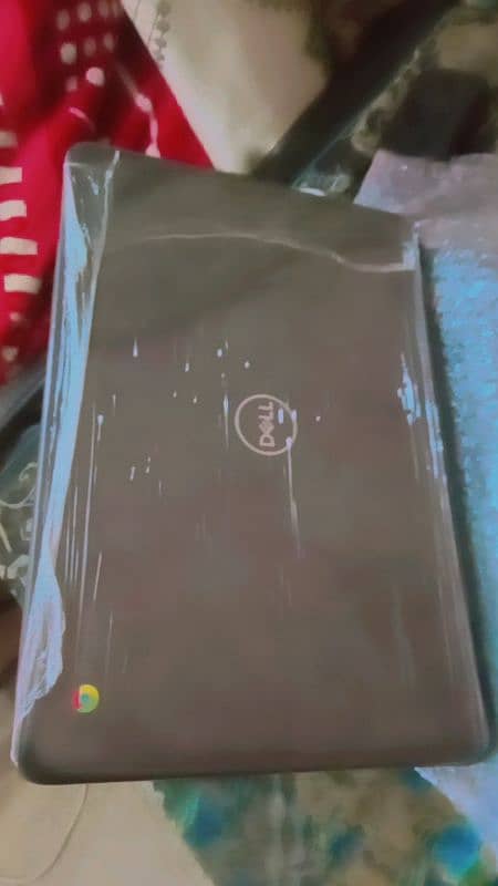 Dell Chromebook Touch and 360 rotatable 0