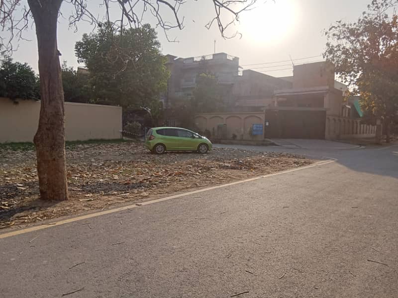 1 kanal Plot For Sale? 4