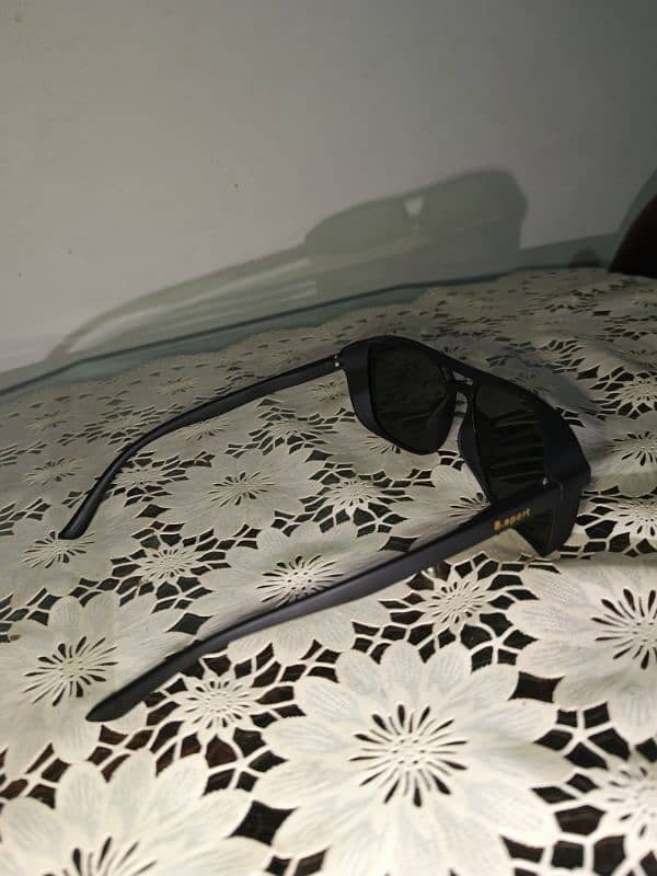 s. sunsport sunglasses black colour green shade 4