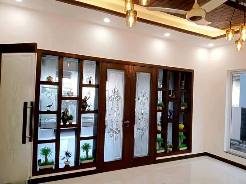DHA PHASE 6 BLOCK A 1 KANAL FULL HOUSE FOR RENT. 3