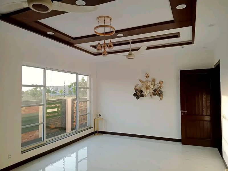 DHA PHASE 6 BLOCK A 1 KANAL FULL HOUSE FOR RENT. 10