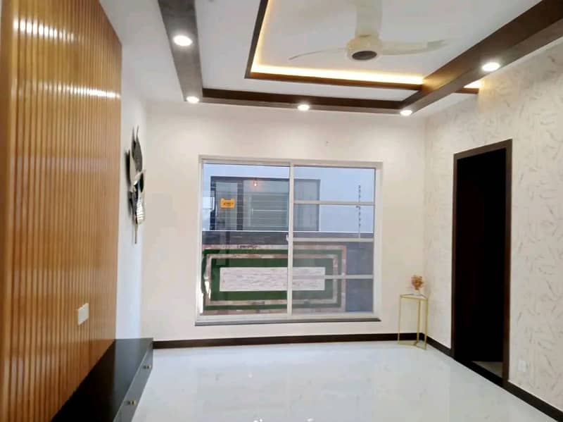 DHA PHASE 6 BLOCK A 1 KANAL FULL HOUSE FOR RENT. 15