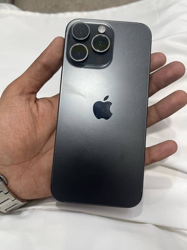 15 Pro Max JV 512GB 1