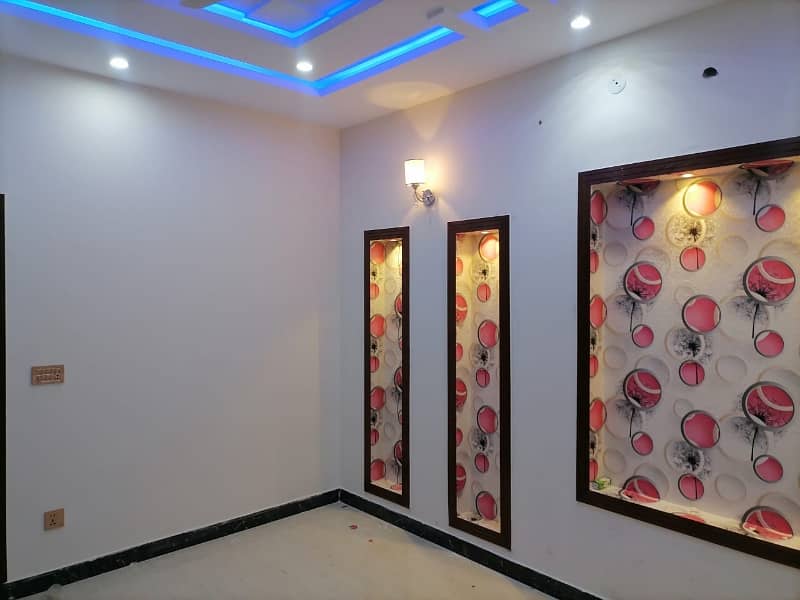 Reserve A Centrally Located Prime Location Flat Of 900 Square Feet In Sheranwala Heights 0