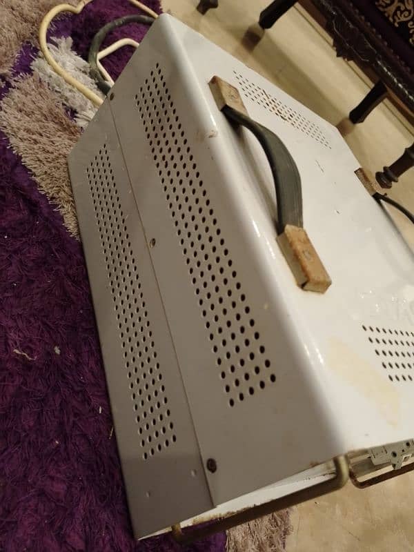 STAC voltage stabilizer 10000 watts 4
