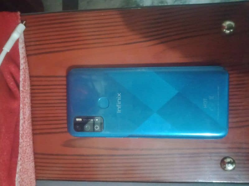 infinix hot 9 play (4\64) 3