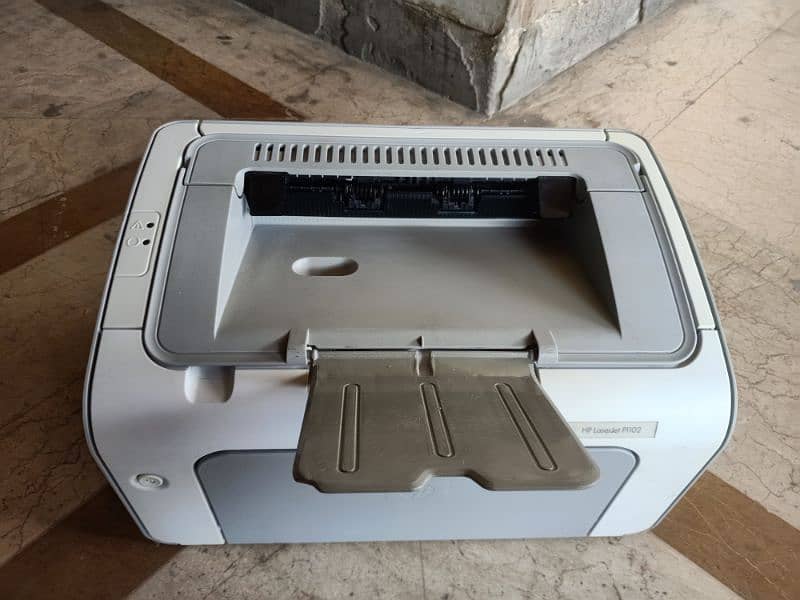 Hp laserjet 1102 original 220v available for sale 8