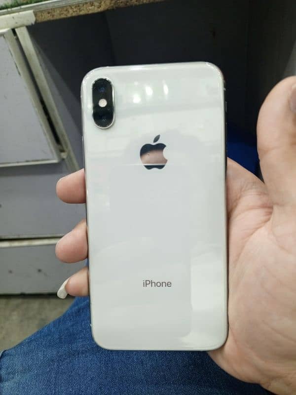 Iphone xs 64Gb non Pta factory unlocked 10/9 0
