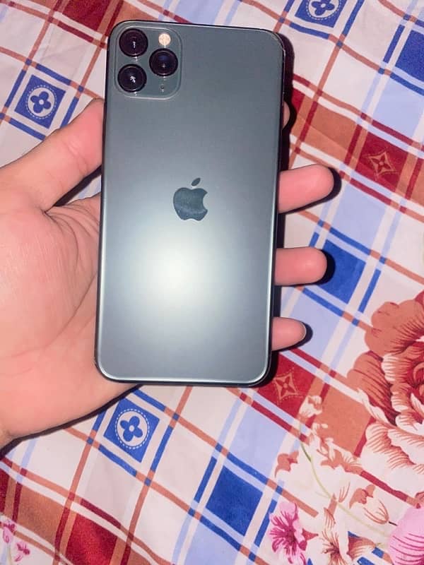 11 pro max 256GB Non PTA water pack 1
