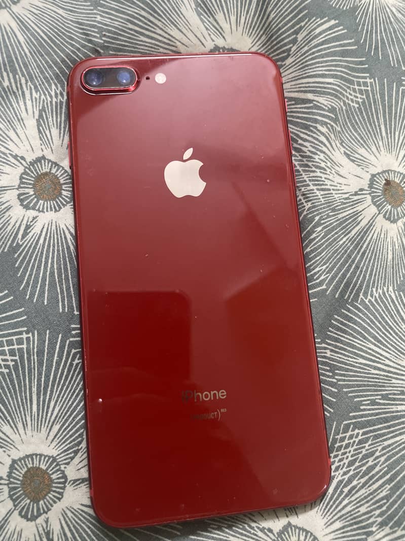 iPhone 8 Plus 0