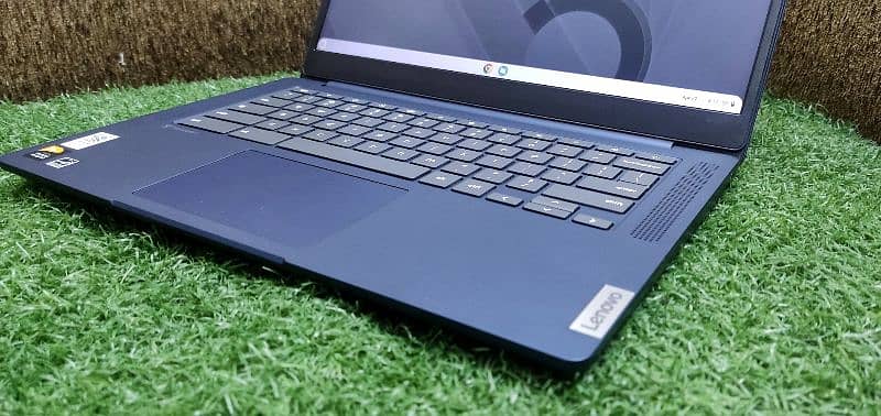 Lenovo Chromebook IP Slim 3 14M868 - 2023 Model | 8-Core | 4/64 1