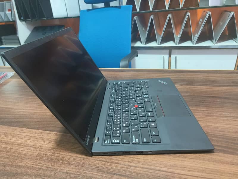 ThinkPad Lenovo x1 Carbon Core i7 7th Generation 4