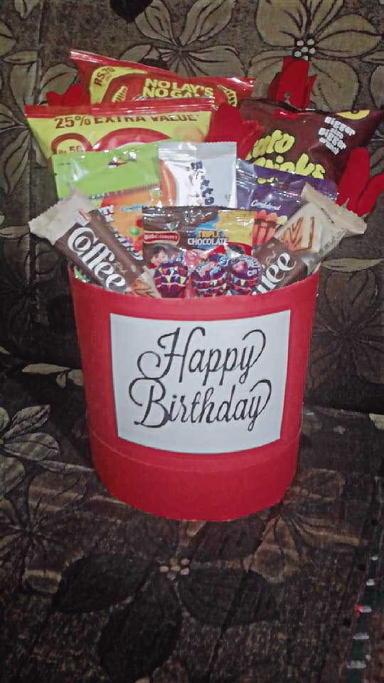 "Birthday Bash Snack Box" 1
