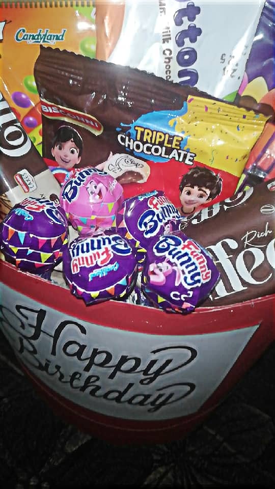 "Birthday Bash Snack Box" 4