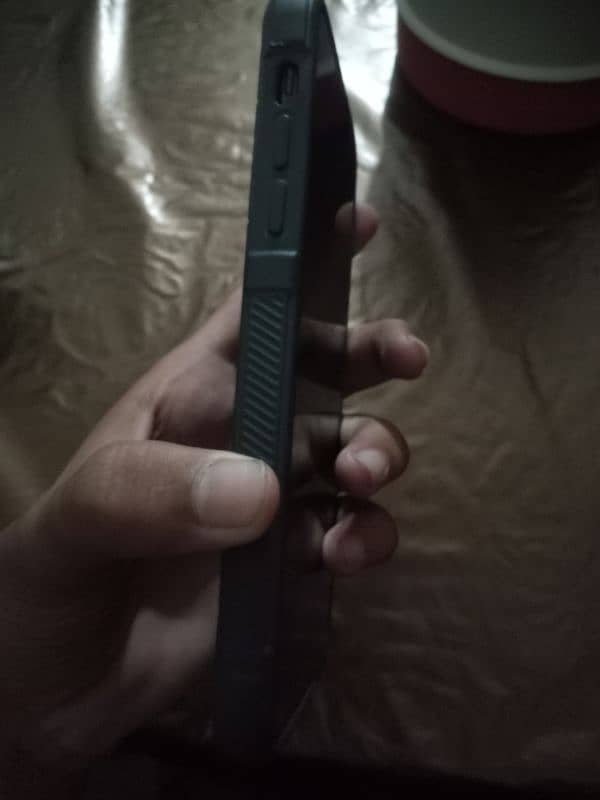iphone 11 pro max water pack 2