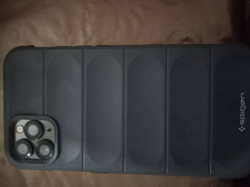iphone 11 pro max water pack 4