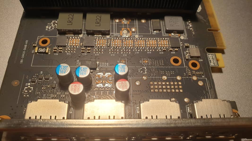 p2000 - better than 1050ti 1