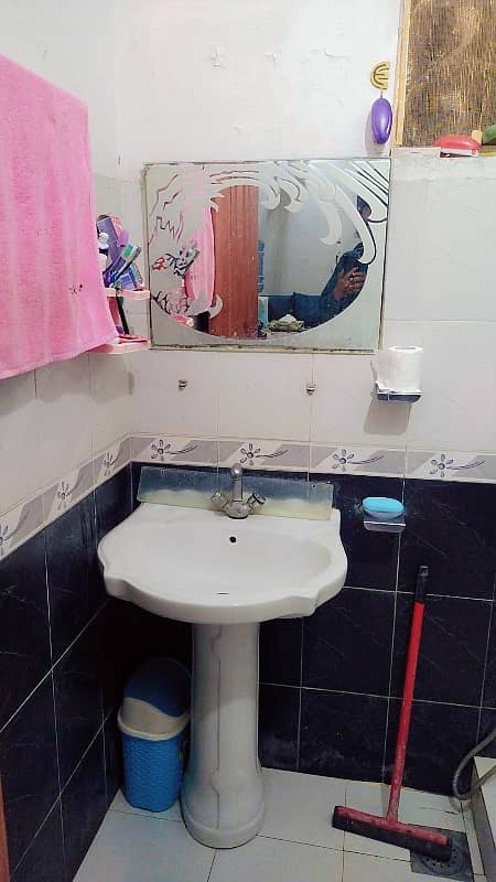 7 Marla Owner Build Solid House Hot Location Bastami Road Samanabad Lahore 12
